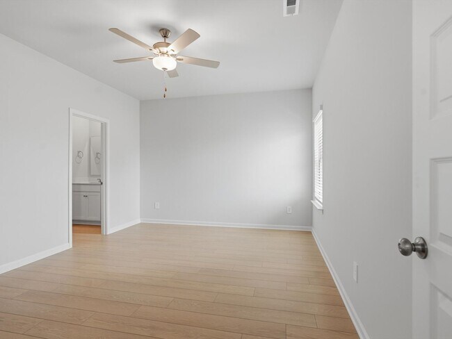 Building Photo - 17729 EMMA JO LN