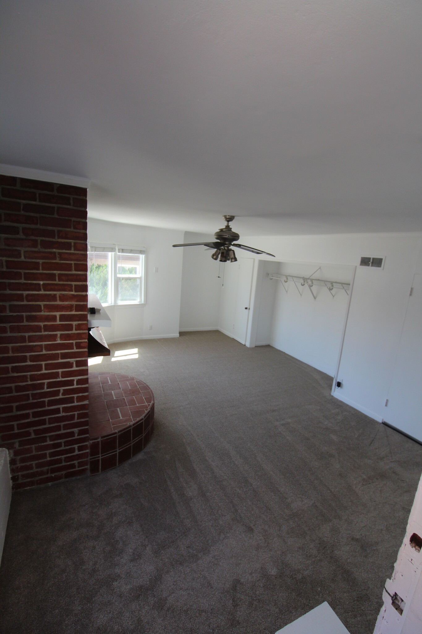 DOWNSTAIRS BEDROOM - 315 33rd St