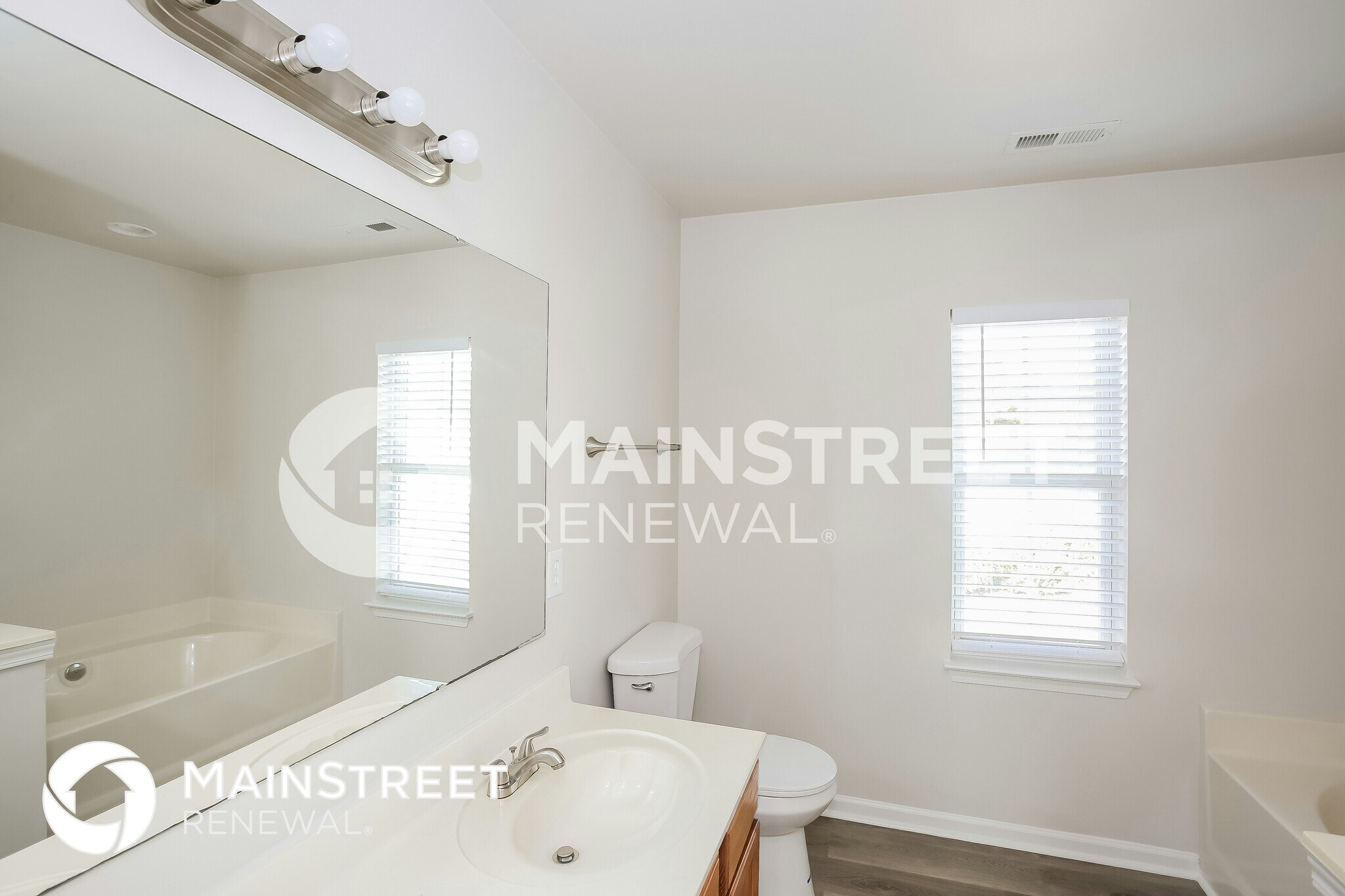 Building Photo - 3744 Sipes Ln