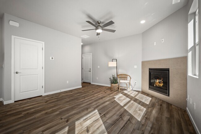 Building Photo - 6335 Laud Pt