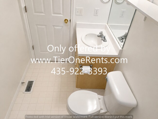 Building Photo - $500 OFF First Month's Rent