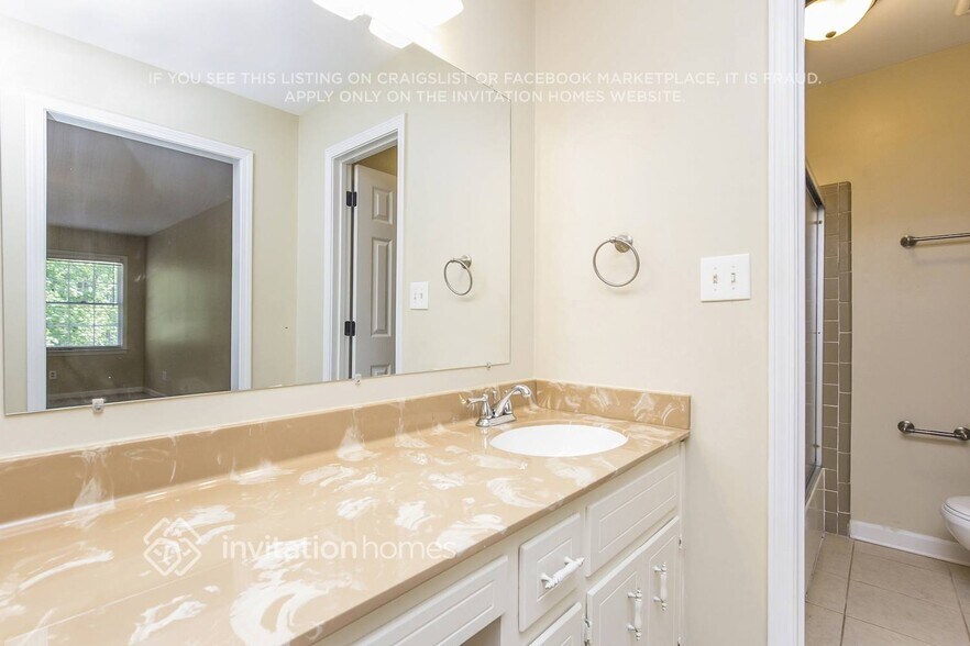 Building Photo - 2693 Ashworth Cir