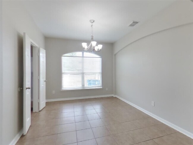Building Photo - 6715 Starcroft Ct