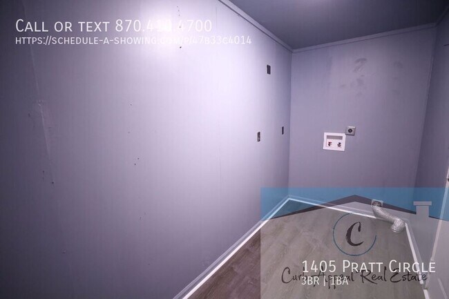 Building Photo - 1405 Pratt Cir