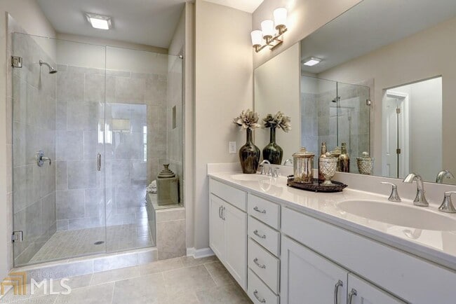 Building Photo - 10120 Windalier Way