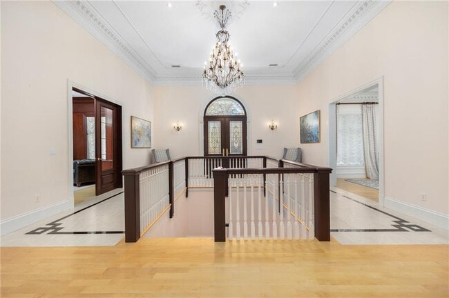 Building Photo - 524 Tillinghast Rd