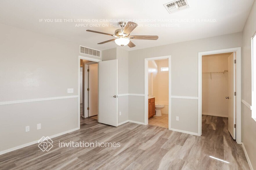 Building Photo - 12417 N 127th Dr
