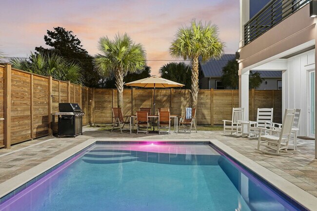 Building Photo - 14300 Millcole Ave
