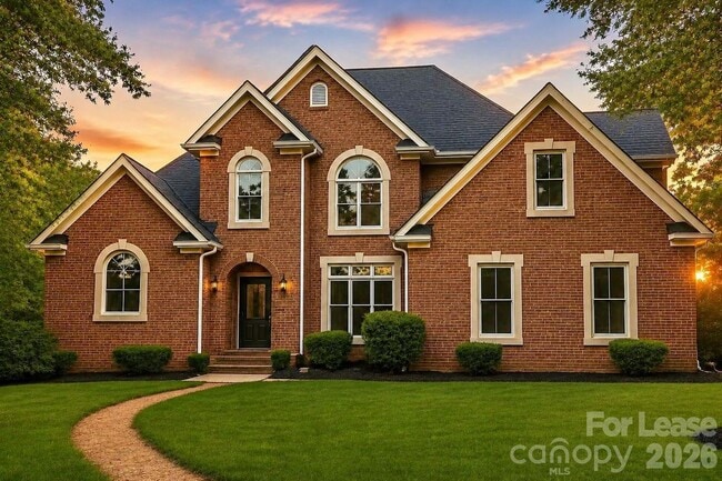 Building Photo - 3011 McKee Rd
