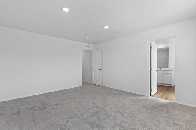 Building Photo - Beautiful Home in Post Falls!