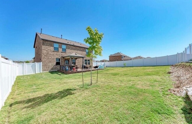 Building Photo - 5817 Daly Dr