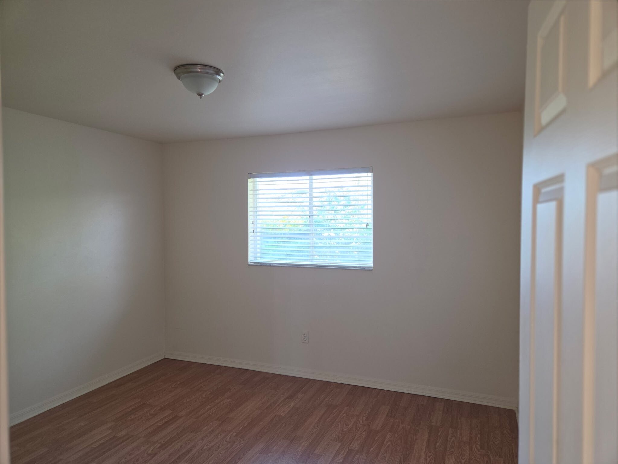 Building Photo - 1816 SW 38th Terrace