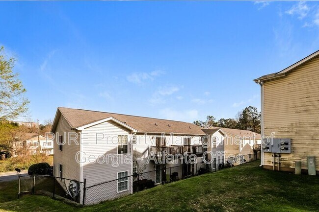 Building Photo - 1706 Stonehaven Cir