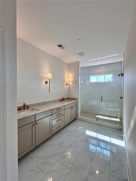 Building Photo - 655 Mayfair Ct