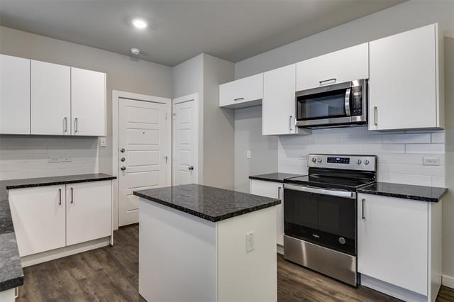 Building Photo - 612 Wheatfield Dr