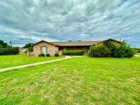 Building Photo - 201-203 Gruver Circle