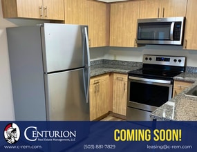 Building Photo - 1005 Boedies Dr