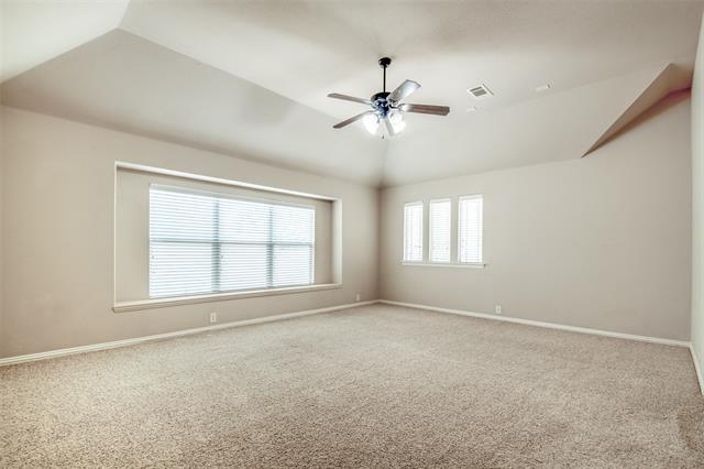 Building Photo - 707 Crestridge Cir