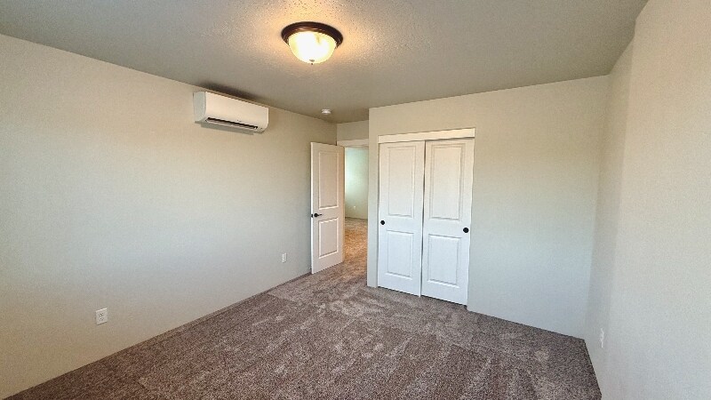 Building Photo - 1125 Annalise St