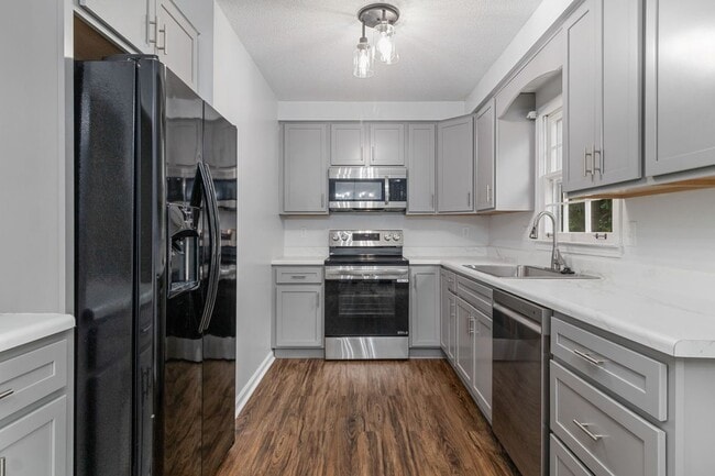 Building Photo - 1591 Barrett Dr