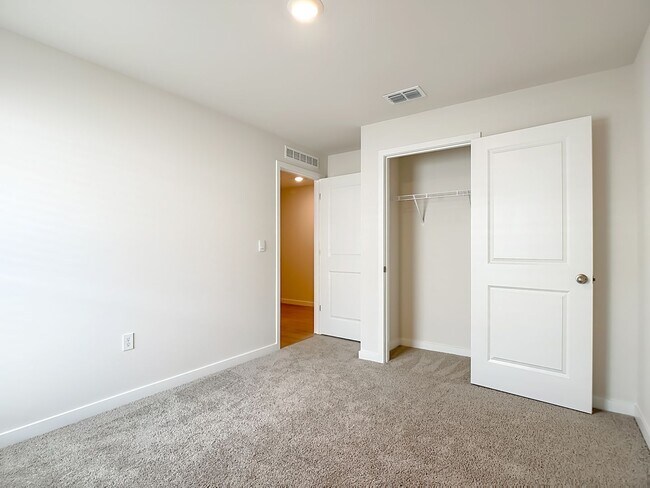Building Photo - 14168 Hemingway Oaks Trl