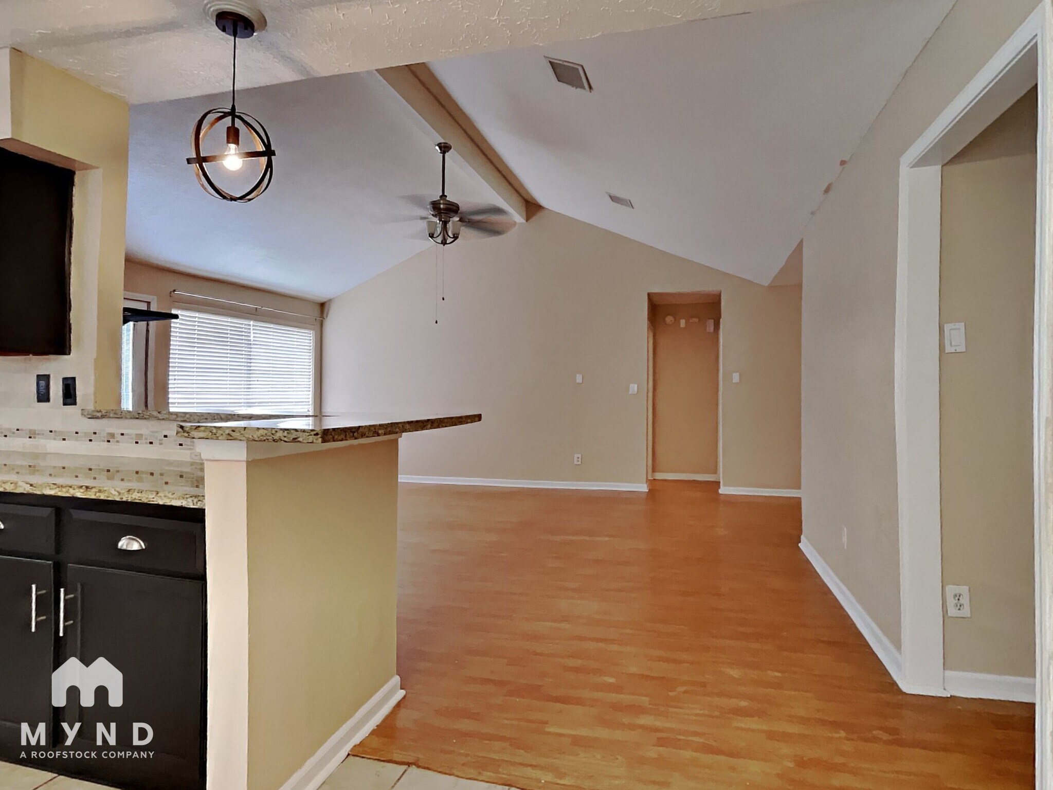 Building Photo - 726 Beechbend Dr