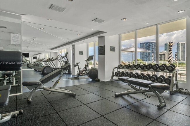 Building Photo - 4250 Biscayne Blvd