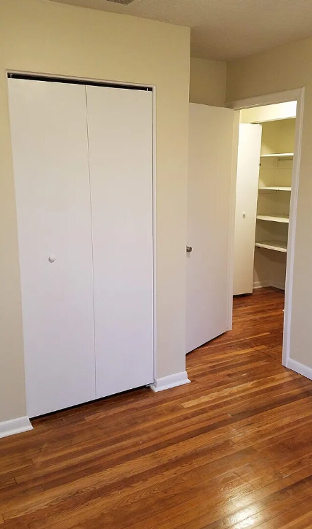 Building Photo - Three Bedroom for Rent!