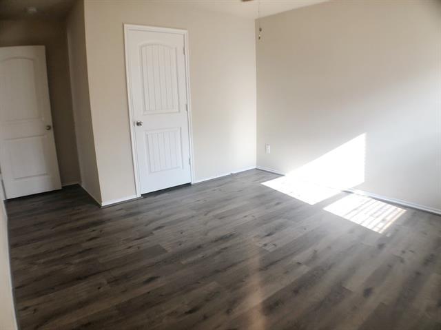 Building Photo - 1048 Churchill Dr