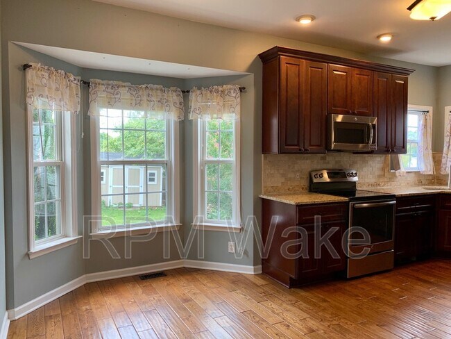 Building Photo - 9201 Langwood Dr