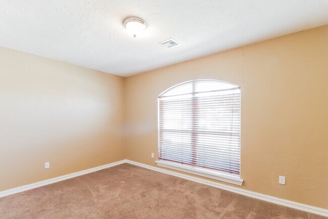 Building Photo - 7913 Eagle Cir