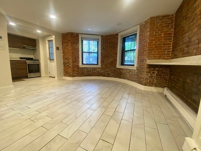 Building Photo - 482 Columbus Ave