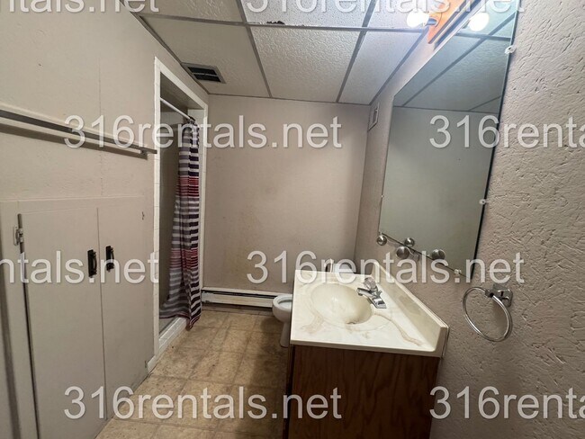 Building Photo - 110 Cherry Hills Ct