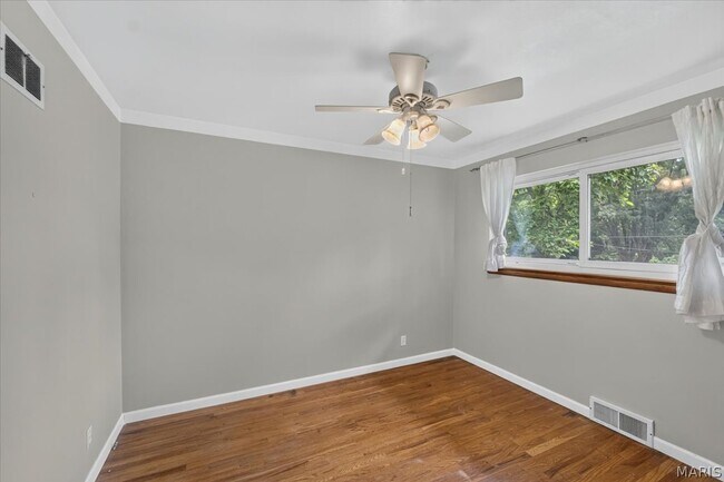 Building Photo - 10530 Meath Dr