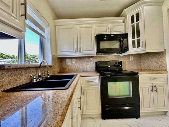 Building Photo - 11740 SW 176th St