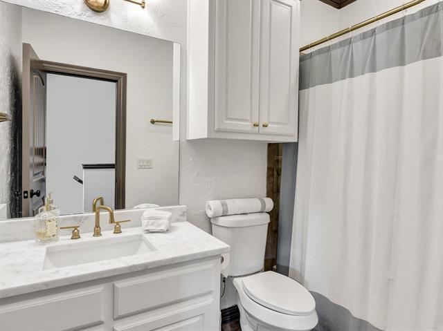 Building Photo - 4515 Lafayette St