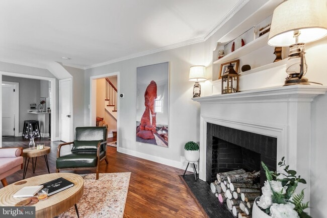 Building Photo - 2441 N Forest Park Ave
