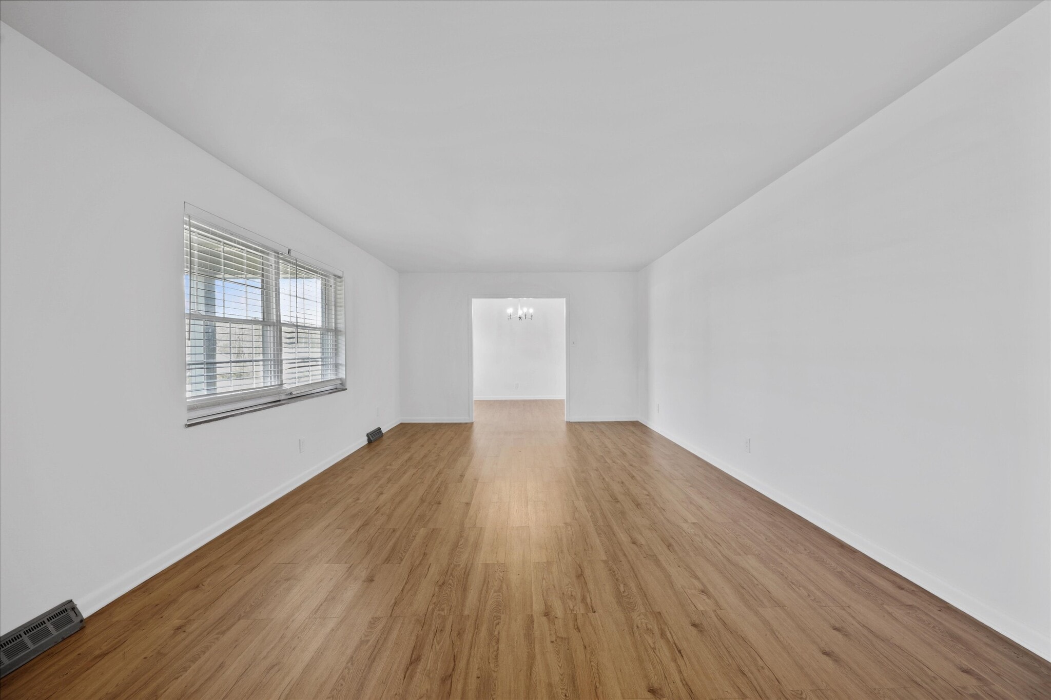 Building Photo - 930 Corning Rd