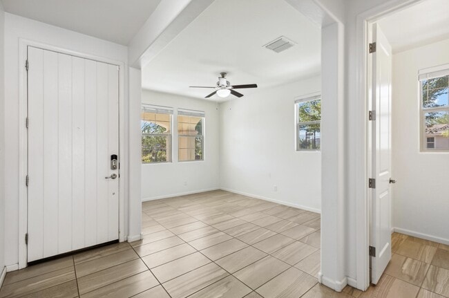 Building Photo - 4527 Volt Ln