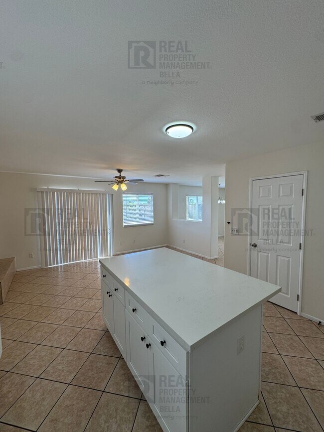 Building Photo - Spacious Moreno Valley Ranch Home with 3-Car Garage & Resort-Style Amenities