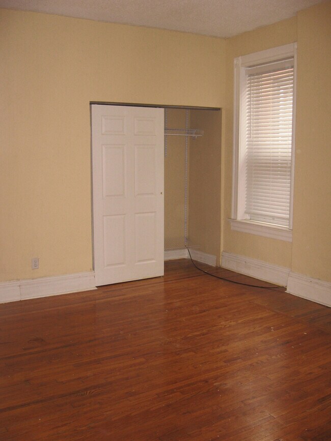 Building Photo - 1857 Russell Blvd.