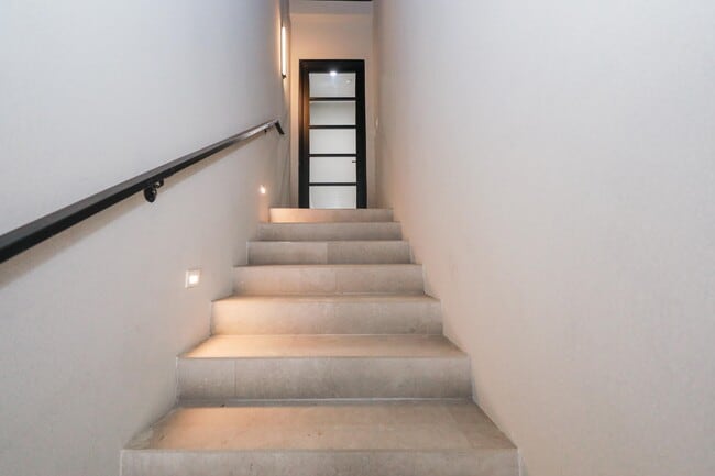 Building Photo - 8120 Stillmeadow Ct