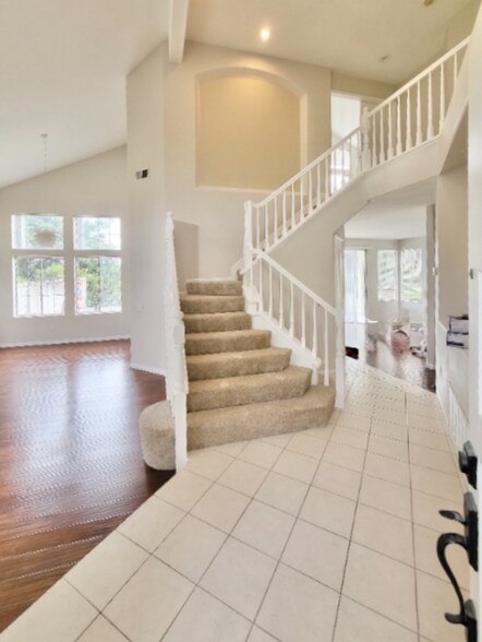 Building Photo - 12160 Dormouse Rd