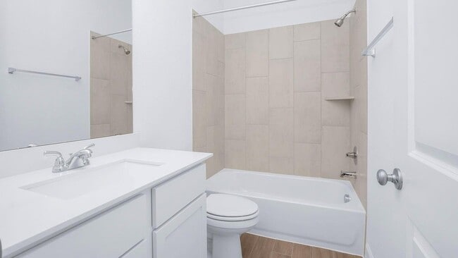 Building Photo - 42584 Rustico Rd