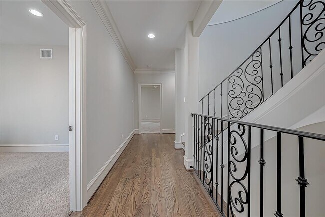 Building Photo - 5226 Kiam St