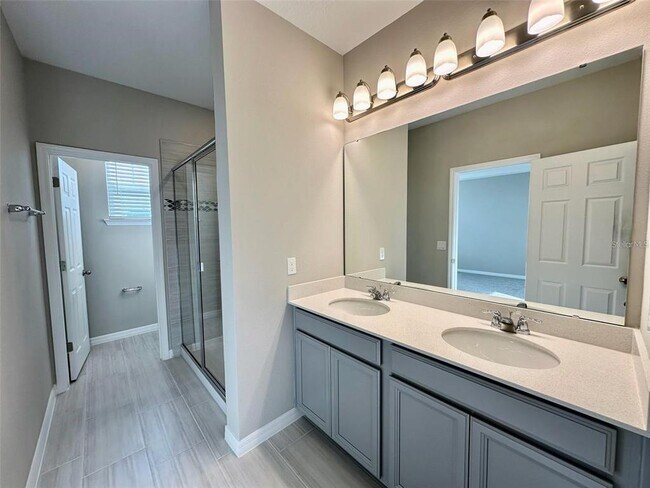 Building Photo - 4869 Lacewing Dr