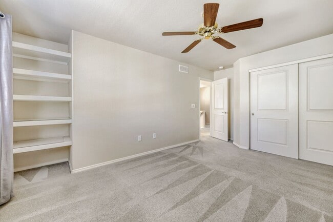 Building Photo - 3 Bed 3 Bath Townhouse in Westminster