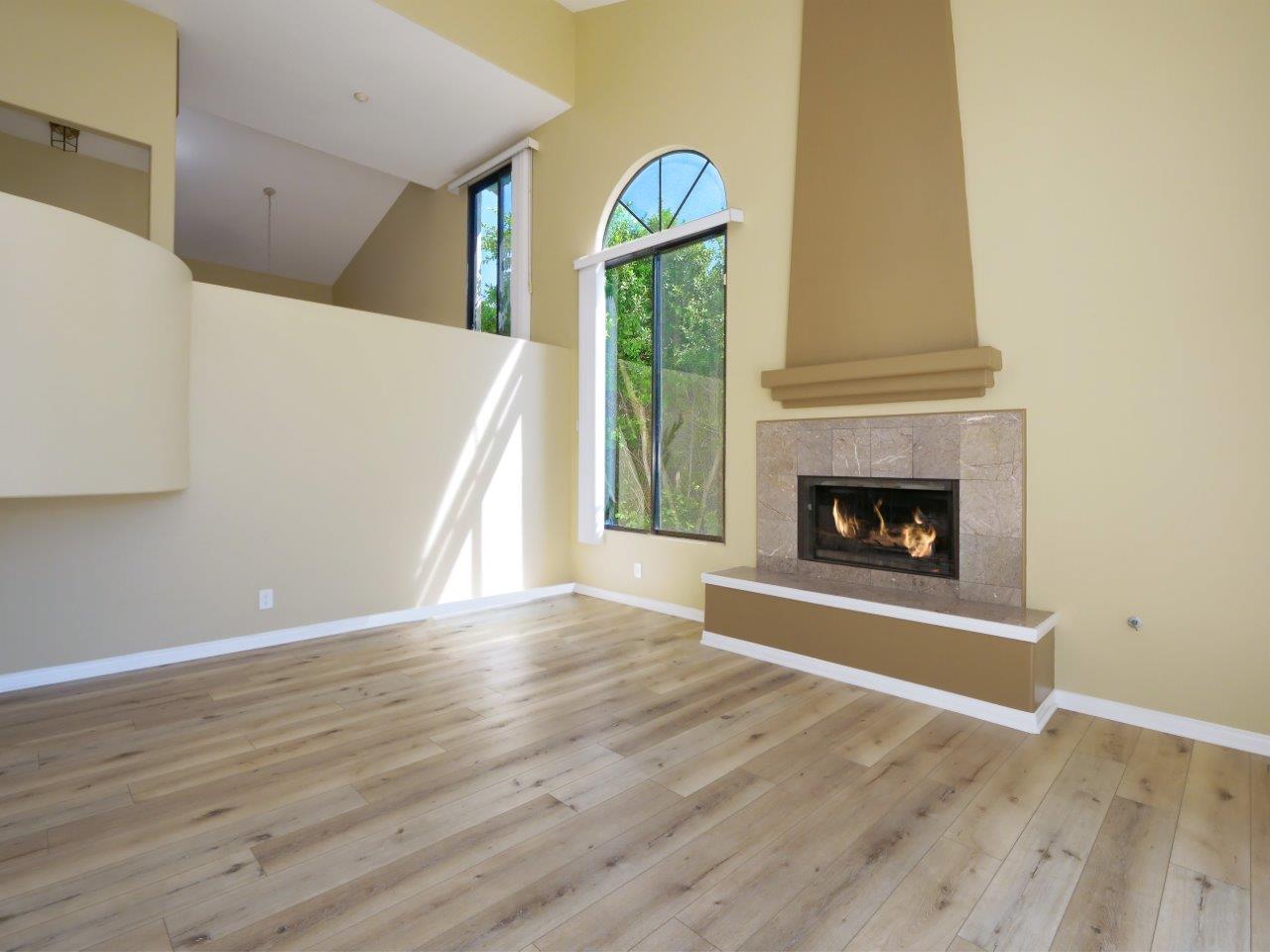 Building Photo - 515 N Gertruda Ave