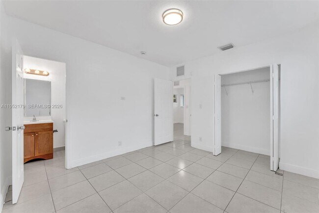 Building Photo - 1930 NW 184th St