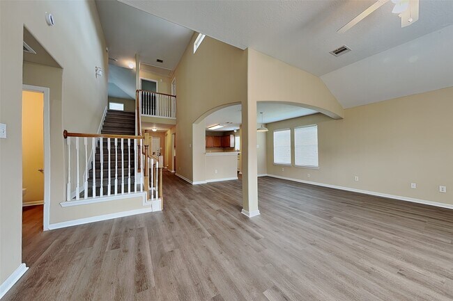 Building Photo - 6530 Portlick Dr